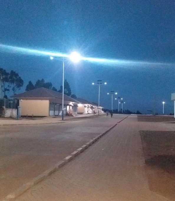 昌都市非洲科特迪瓦太阳能路灯工程