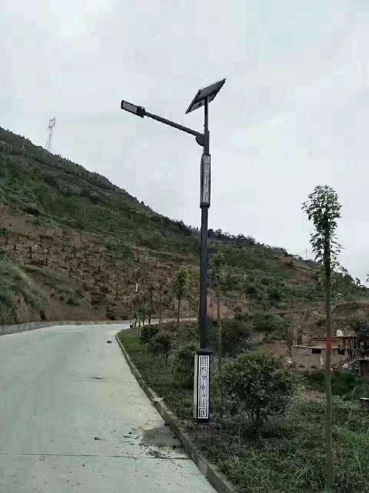 昌都市仿古太阳能路灯